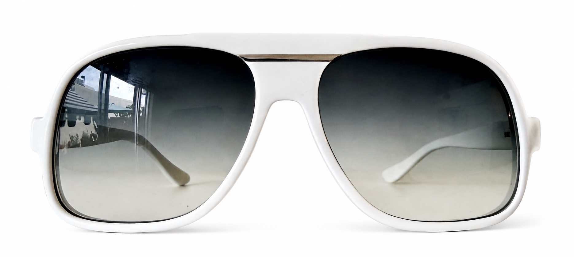 SRO Optical Oversized White Aviator — Gray Gradient Lenses